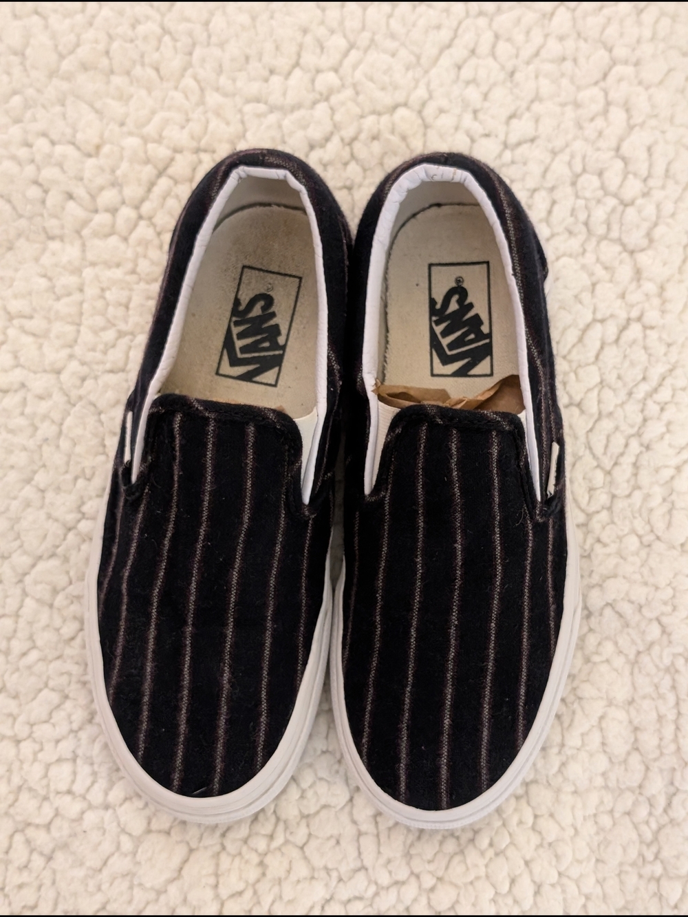 Great Condition: Van’s Classic Slip-On Pinstipe/Suiting Women’s 7 (Men’s 5.5)